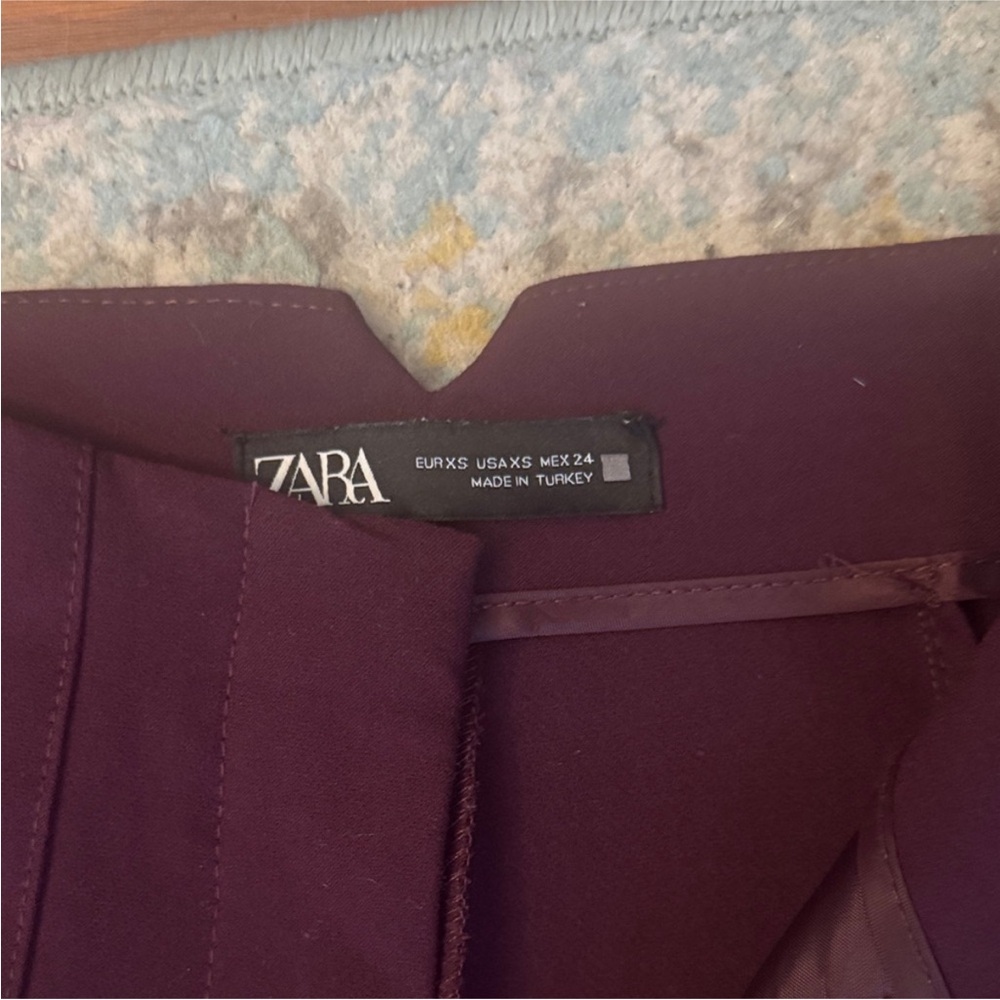 Zara Burgundy high waisted trousers - Picture 5 of 5